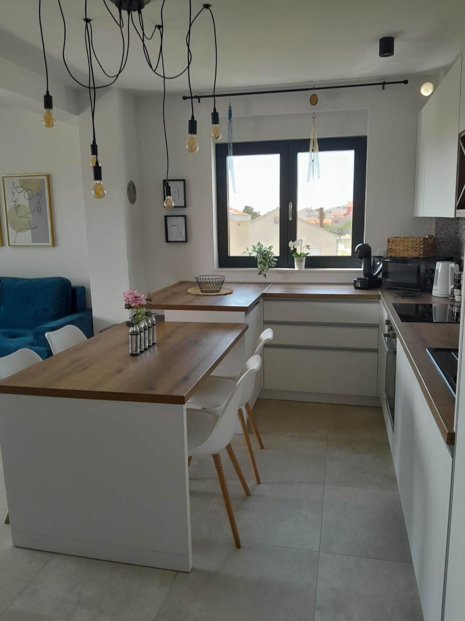 Penthouse Aurelia, Rooftop Terrace & Jacuzzi Apartman *
