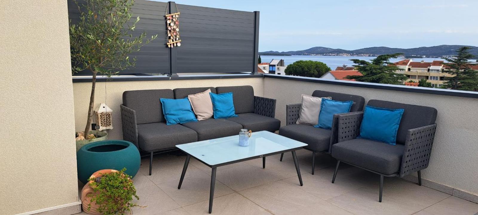 Penthouse Aurelia, Rooftop Terrace & Jacuzzi Apartman *